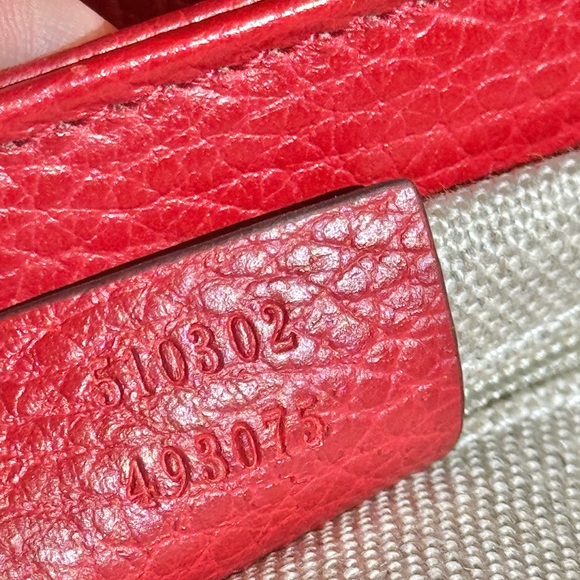 GUCCI AUTHENTIC Interlocking G Satchel - Picture 4 of 16